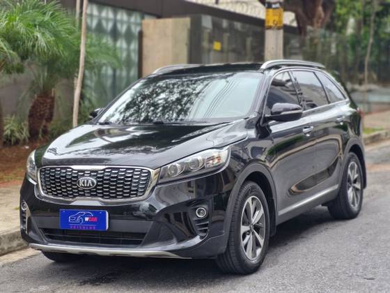 KIA SORENTO 2.4 16V GASOLINA EX 7L AUTOMÁTICO KIA SORENTO 2.4 16V GASOLINA EX 7L AUTOMÁTICO